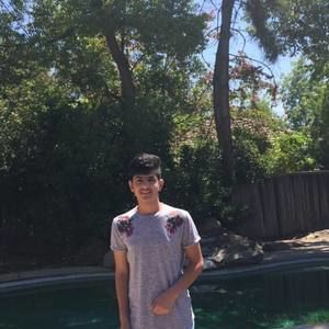 Meet your Posher, Ali